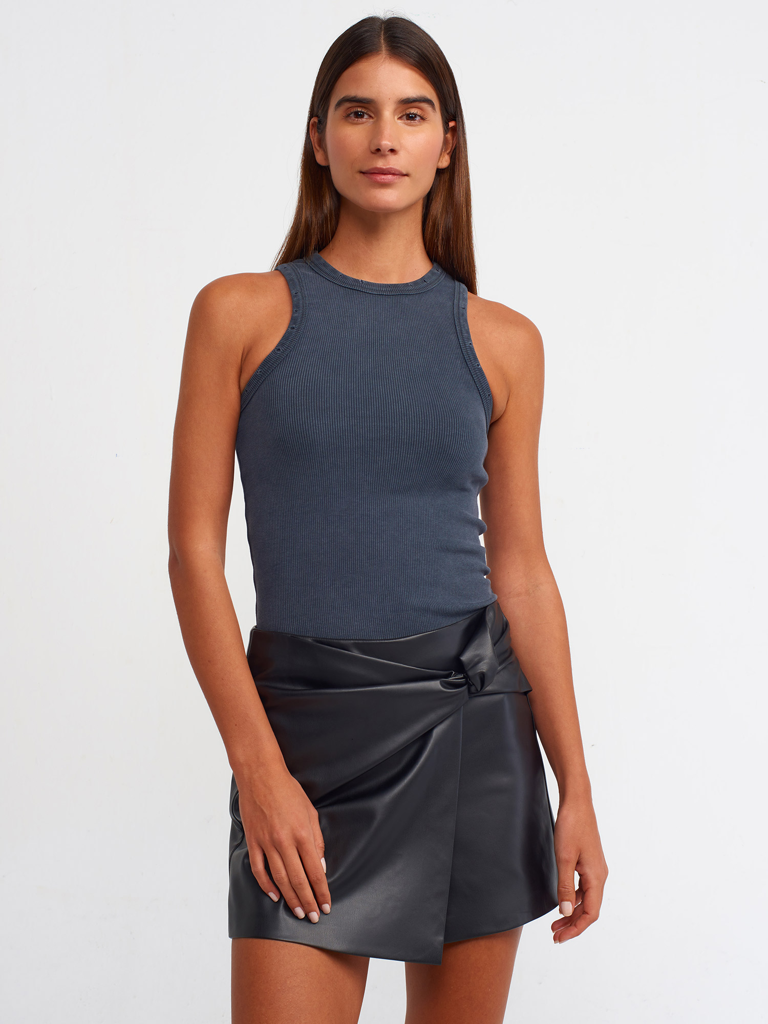 20652 Fitilli Kolsuz Top