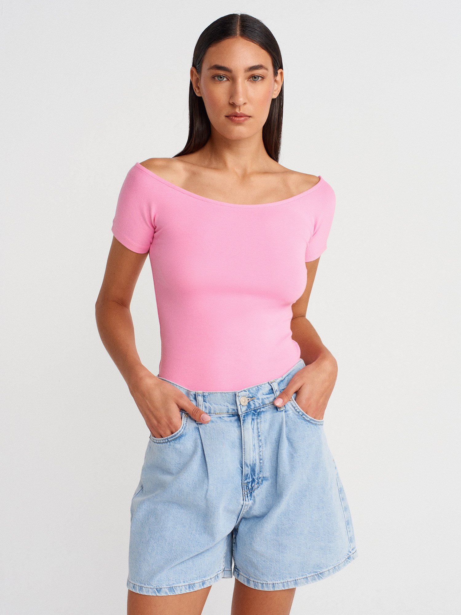 31922 Kısa Kollu T-Shirt