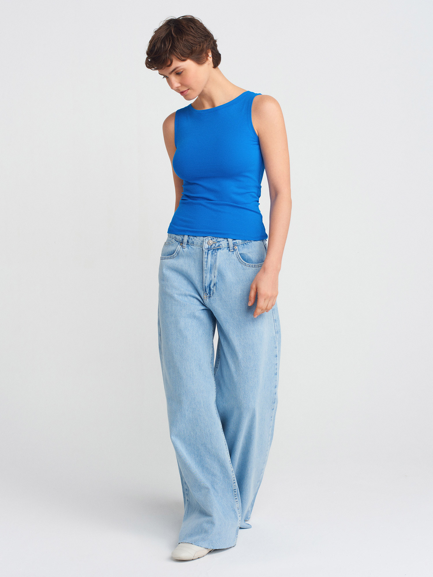 71787 %100 Pamuk Paçası Dikişsiz Geniş Denim Pantolon