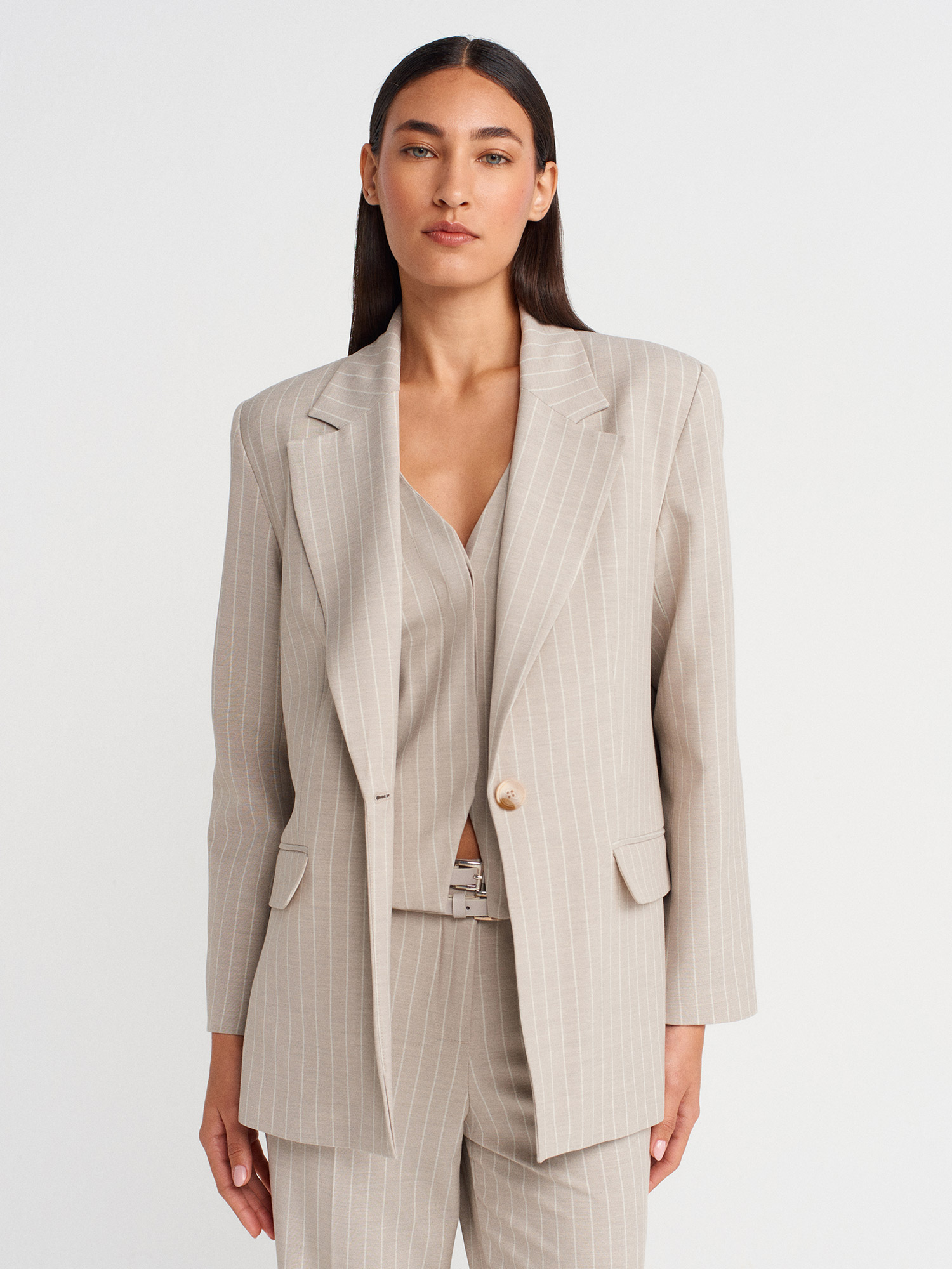60768 Blazer Ceket