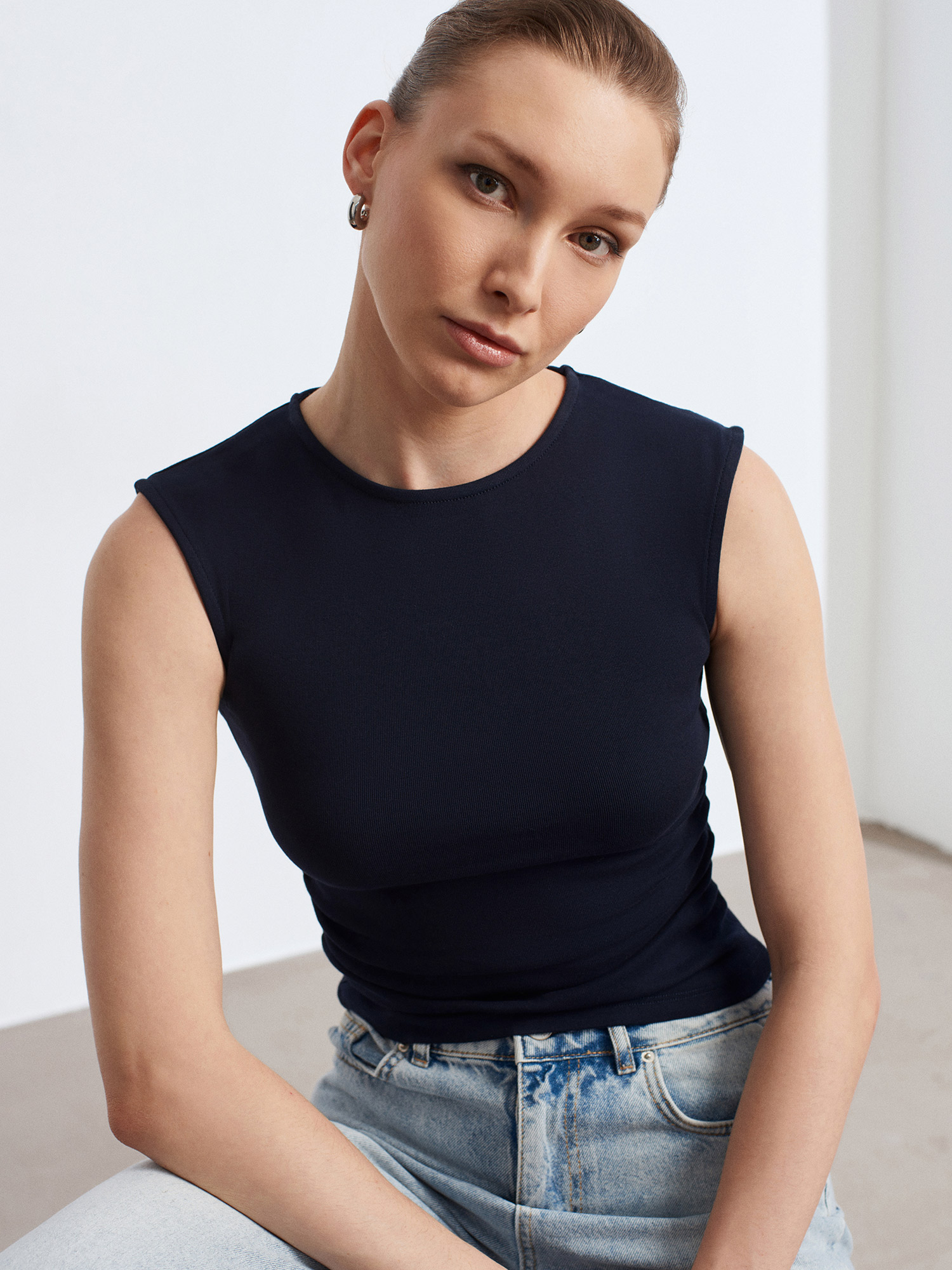 21054 Büzgülü Basic T-Shirt