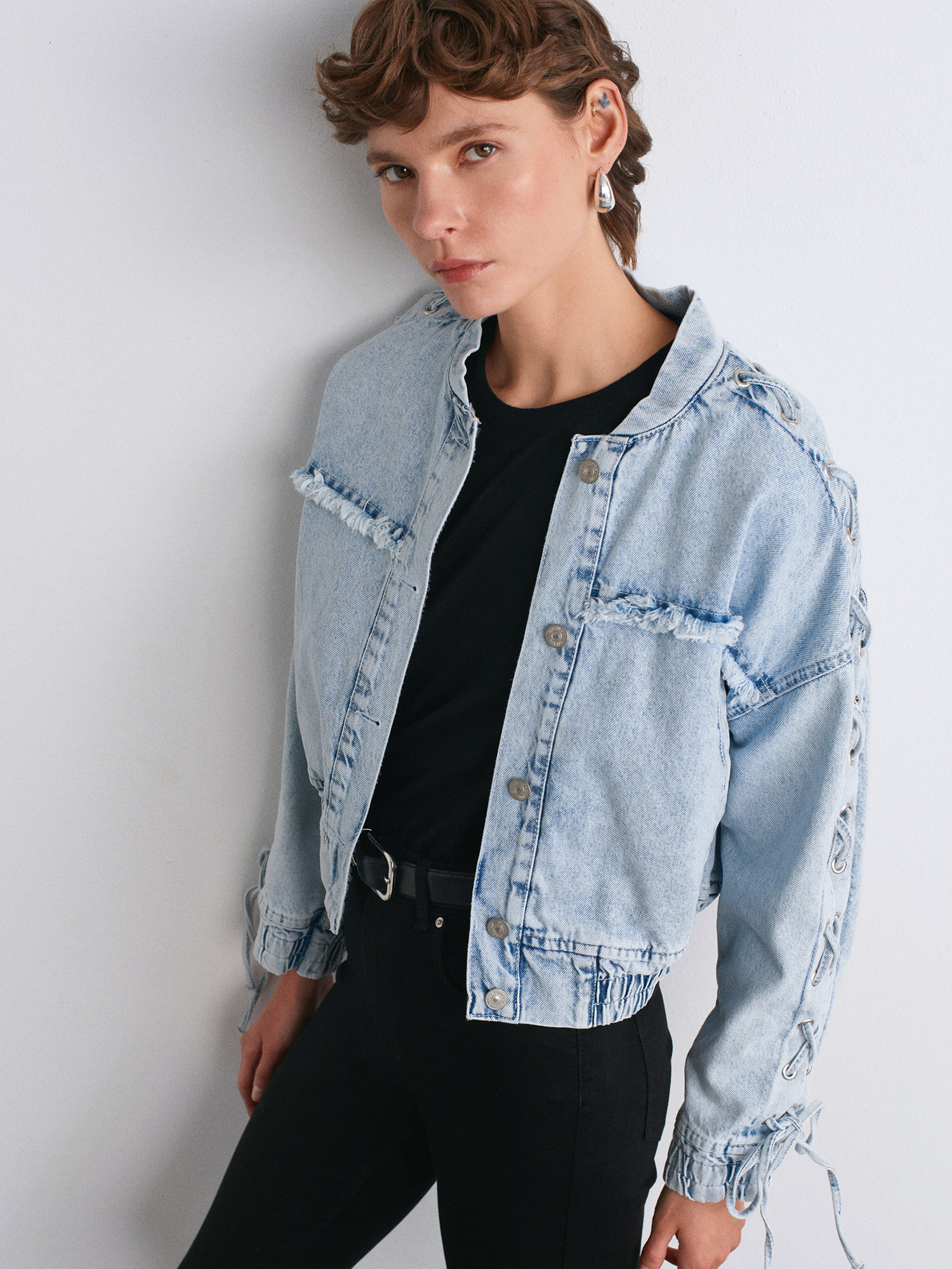 65367 %100 Pamuk Kolları Zımbalı Bomber Denim Mont